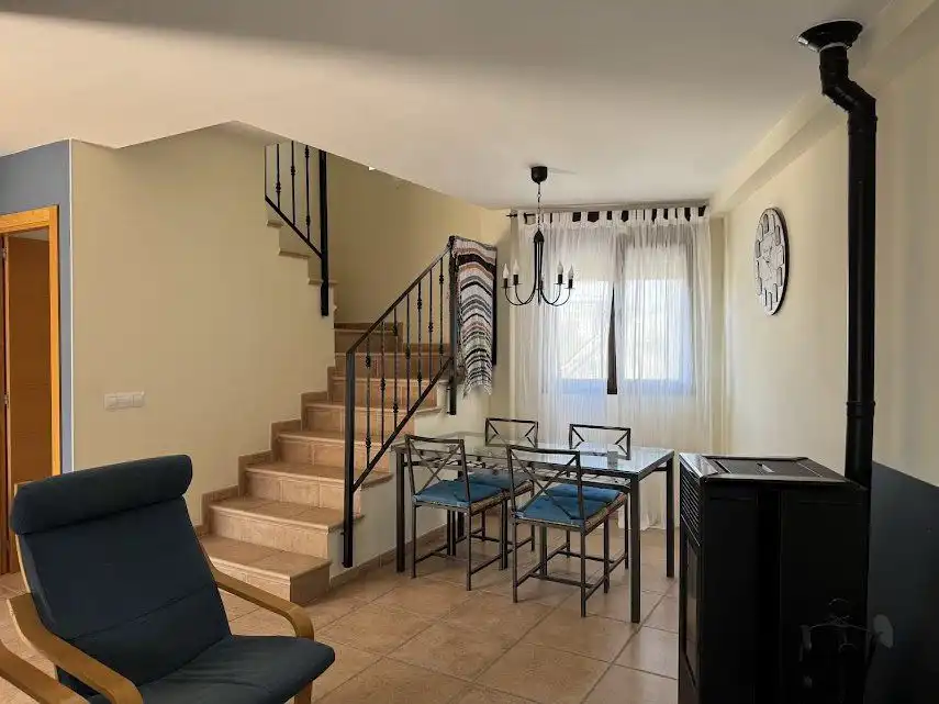 Houses for sale in Soneja  with Terrace, Storage room and Balcony