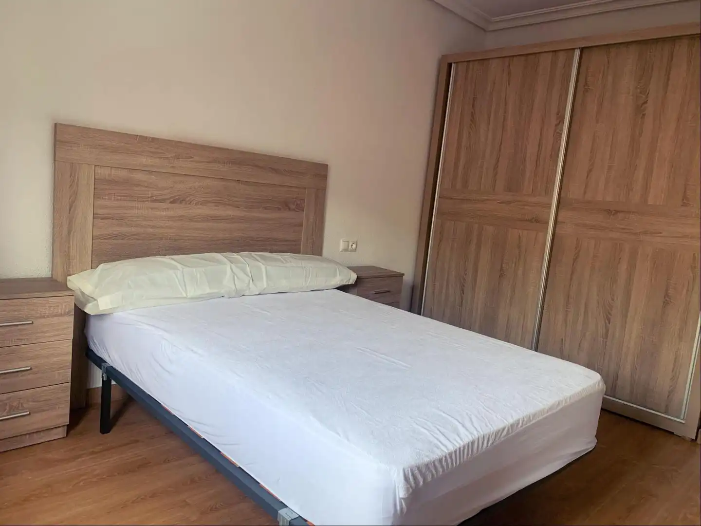 Bedroom of Flat for rent in Plasencia  with Furnished