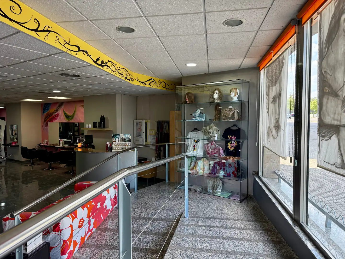 Local en venta en Terrassa con Aire acondicionado, Calefacción y Internet