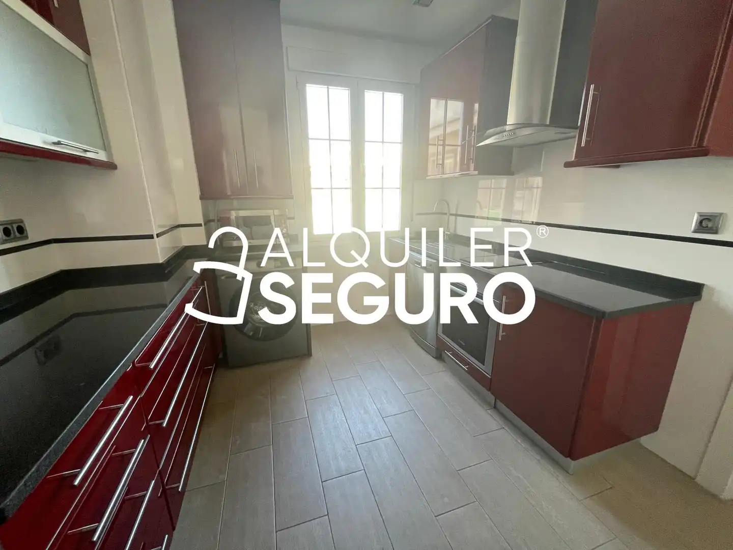 Kitchen of Flat for rent in Madrid  with Air Conditioner, Heating and Furnished