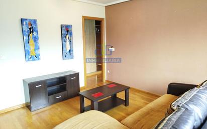 Living room of Flat for sale in Villaquilambre  with Heating, Parquet flooring and Storage room