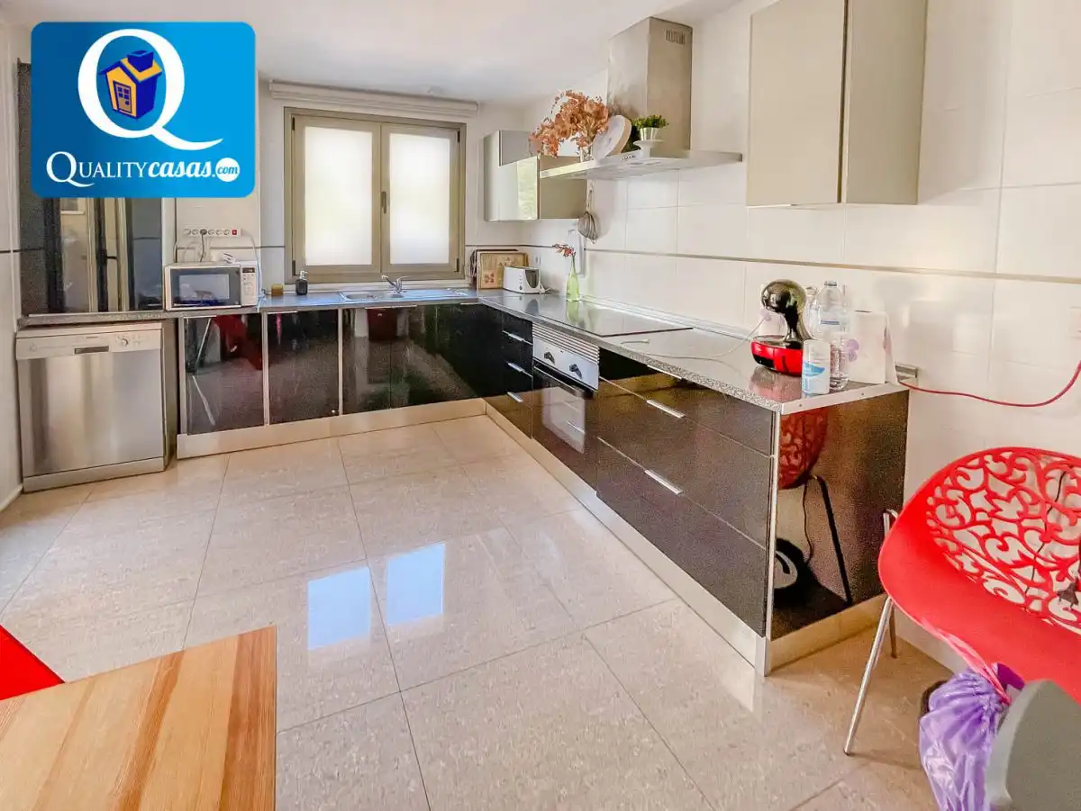Penthouse with terrace for sale in Playa de San Juan - El Cabo de las Huertas, imagen 7