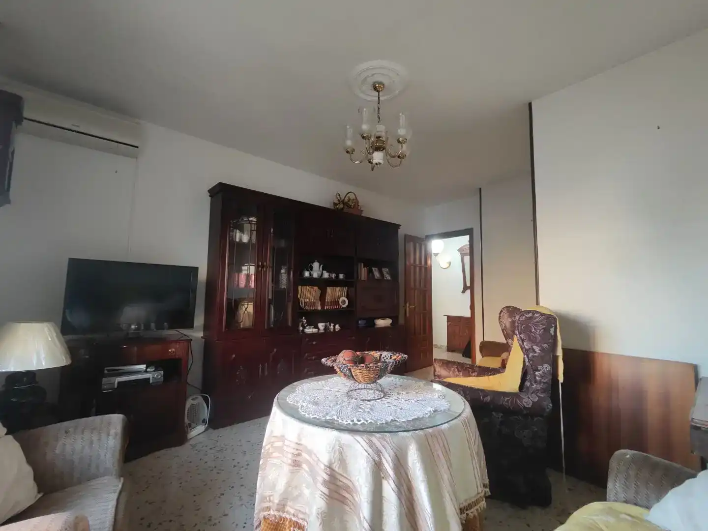 Wohnzimmer von Wohnung zum Verkauf in Ronda mit Klimaanlage und Balkon