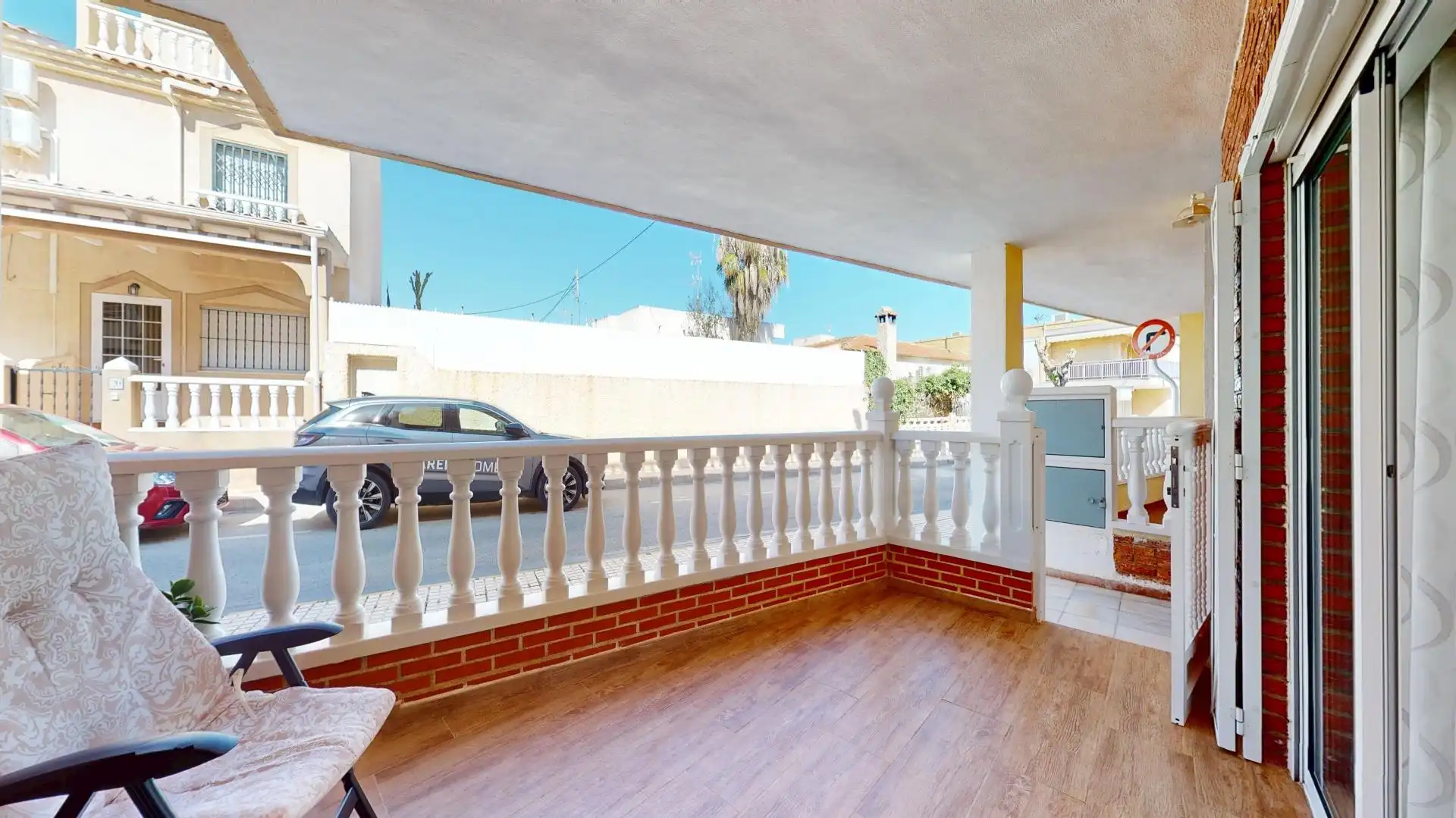 Vista exterior de Casa adosada en venta en Pilar de la Horadada con Jardín privado y Terraza