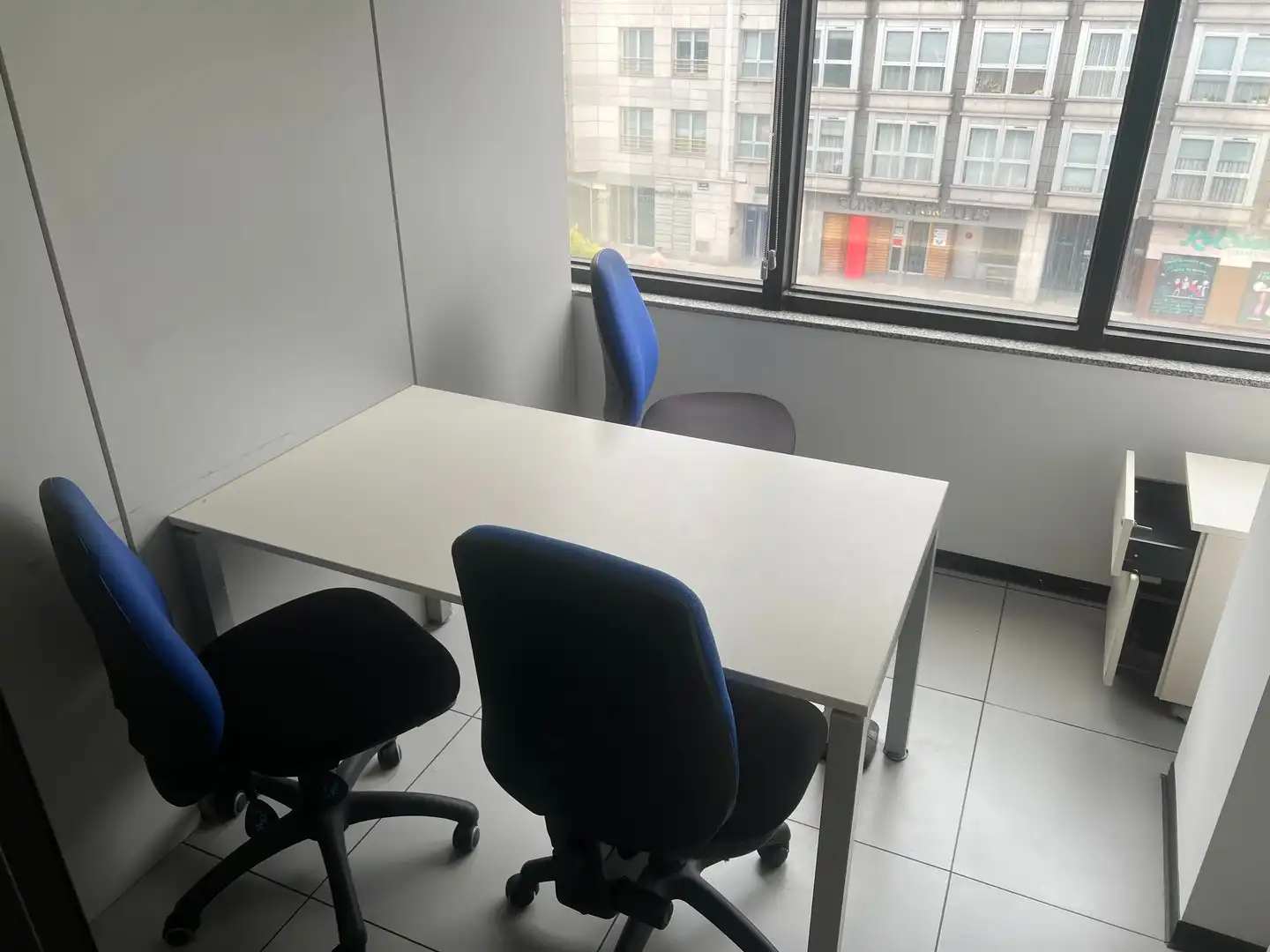 Office for rent in Madrid  with Air Conditioner, Heating and Furnished