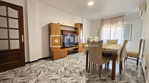 Foto 2 de Pis en venda a Reyes, Parla