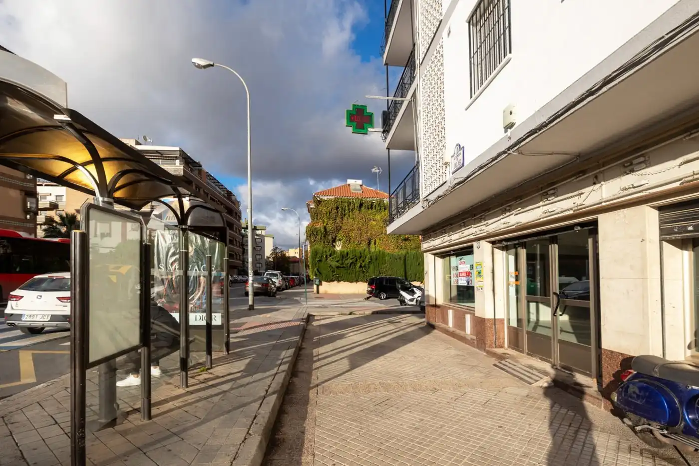 Local comercial en venda a Avenida DE DILAR, imagen 7