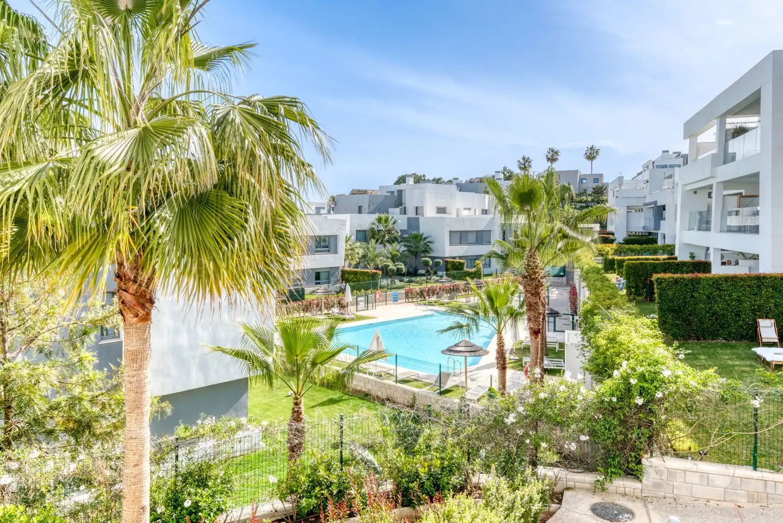 Apartamento con piscina en venta en Estepona Pueblo, imagen 23