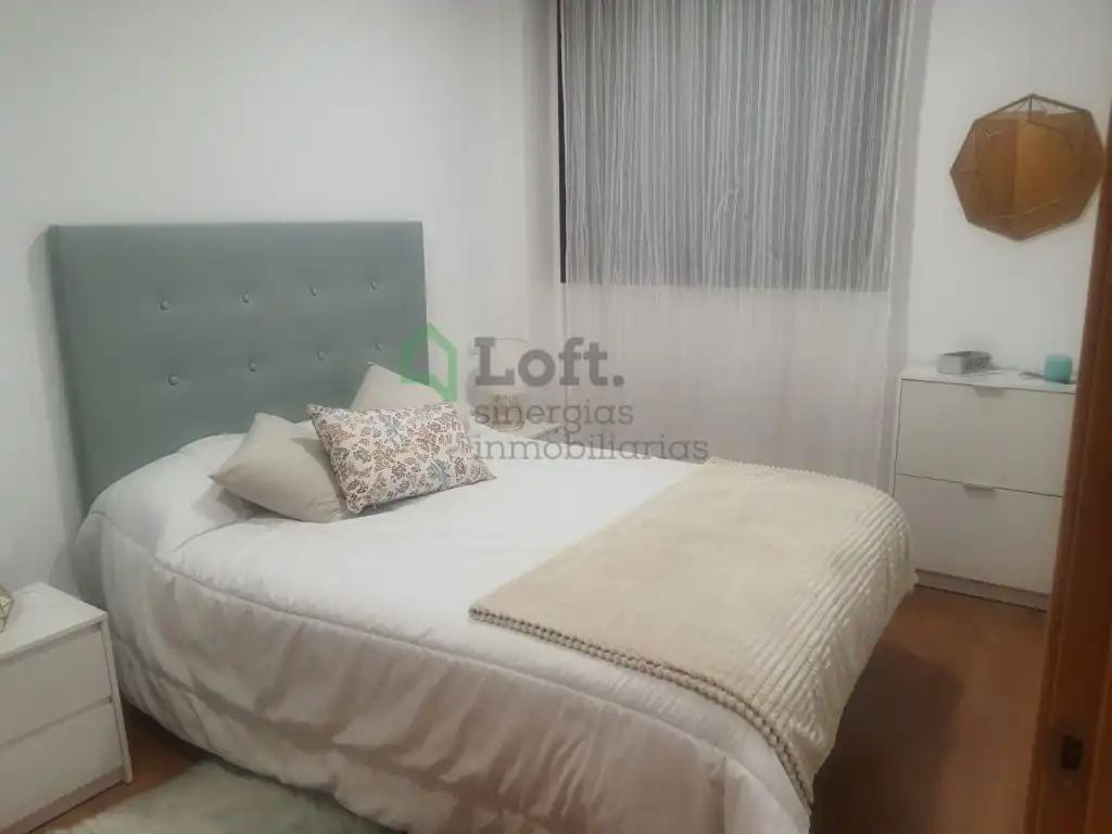 Dormitori de Apartament en venda en Badajoz amb Aire condicionat, Rentadora i Microones