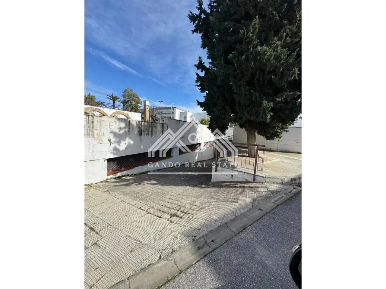 Vista exterior de Casa o chalet de alquiler en Dos Hermanas con Aire acondicionado
