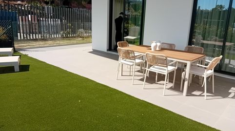 Foto 3 de Piso en venta en El Faro de Calaburra - Chaparral, Mijas
