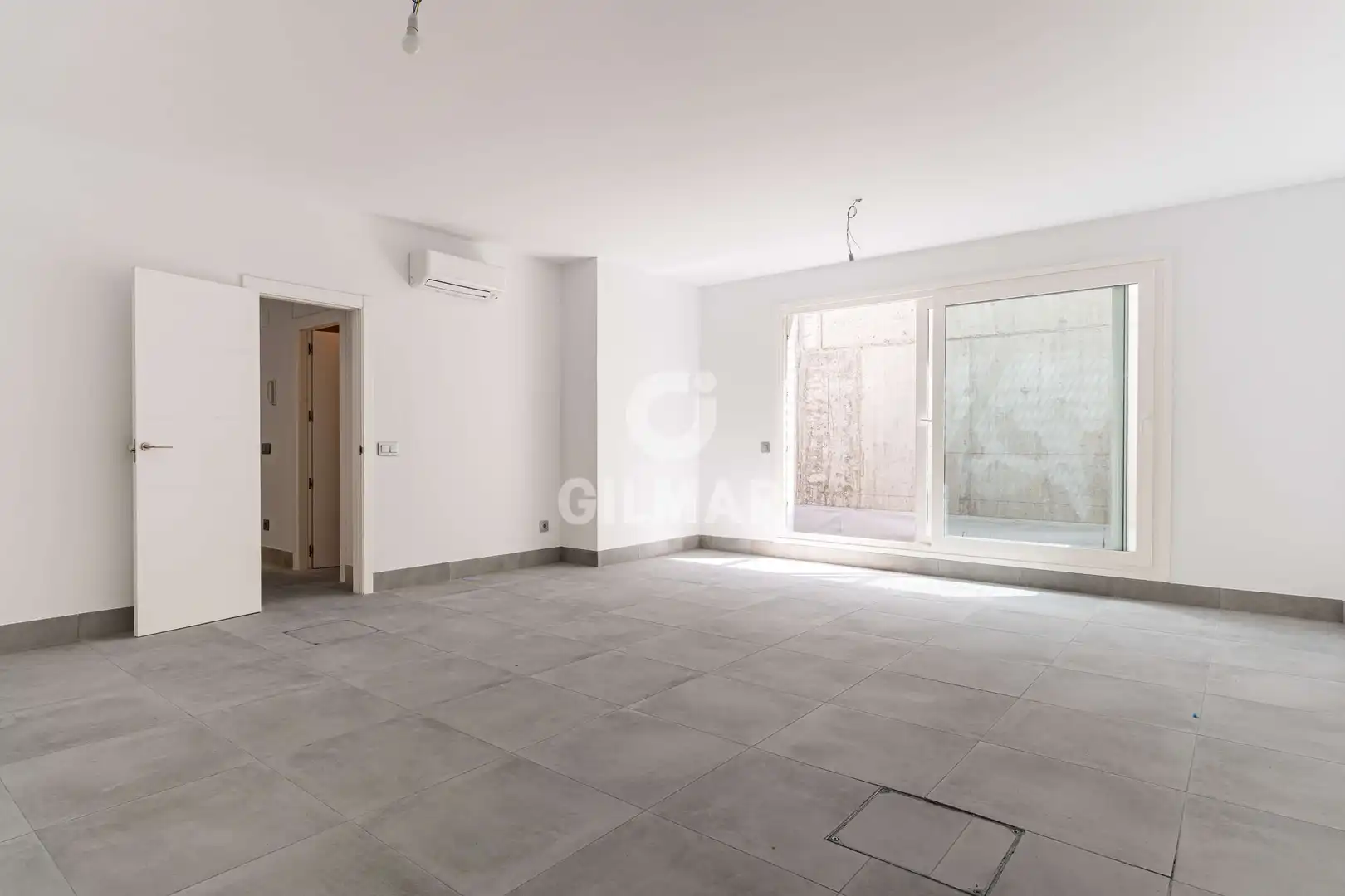 Casa adosada en venta en Torrelodones con Calefacción, Jardín privado y Piscina
