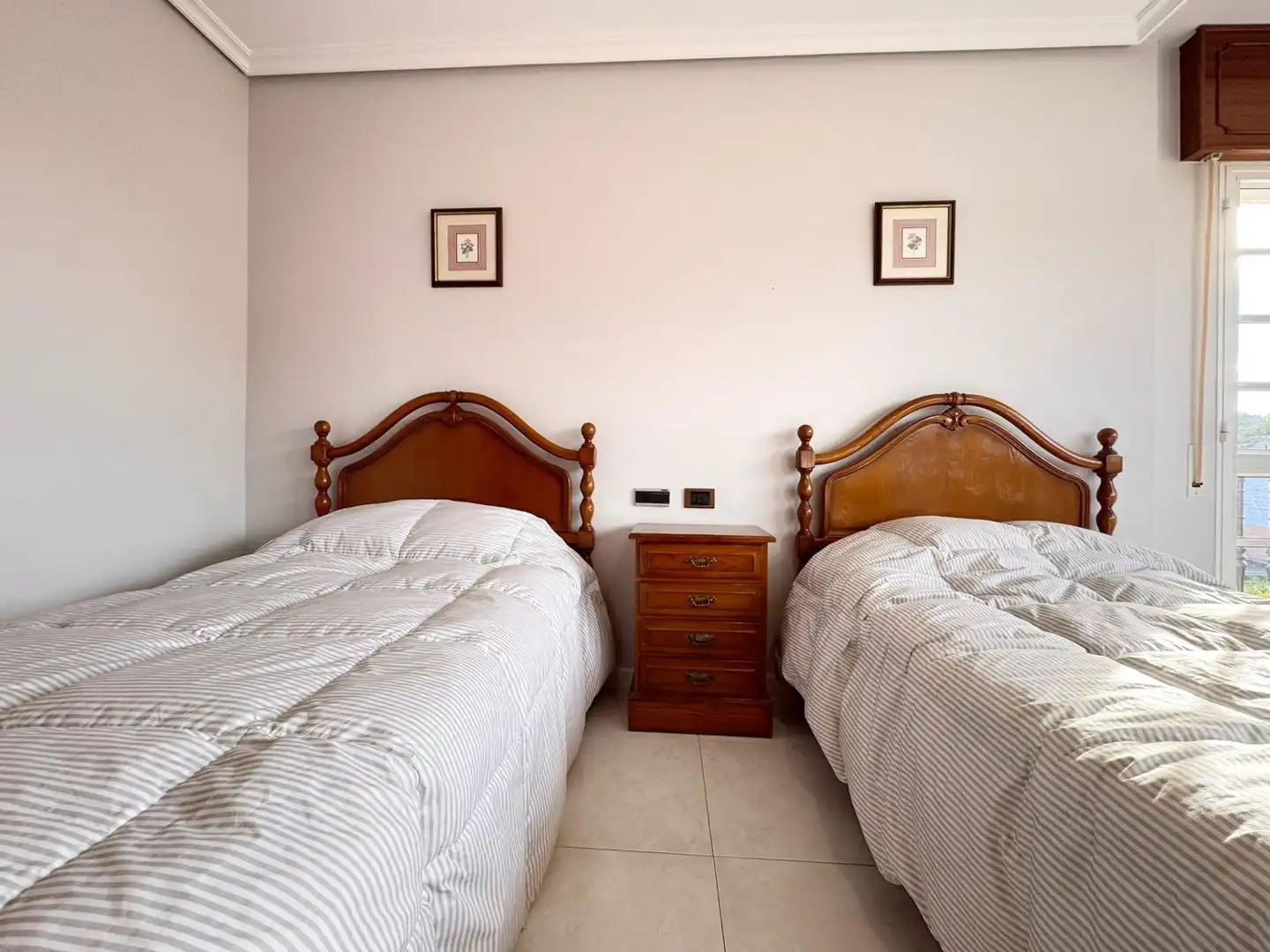Habitación de Casa o chalet en venta en Barro con Calefacción, Jardín privado y Terraza