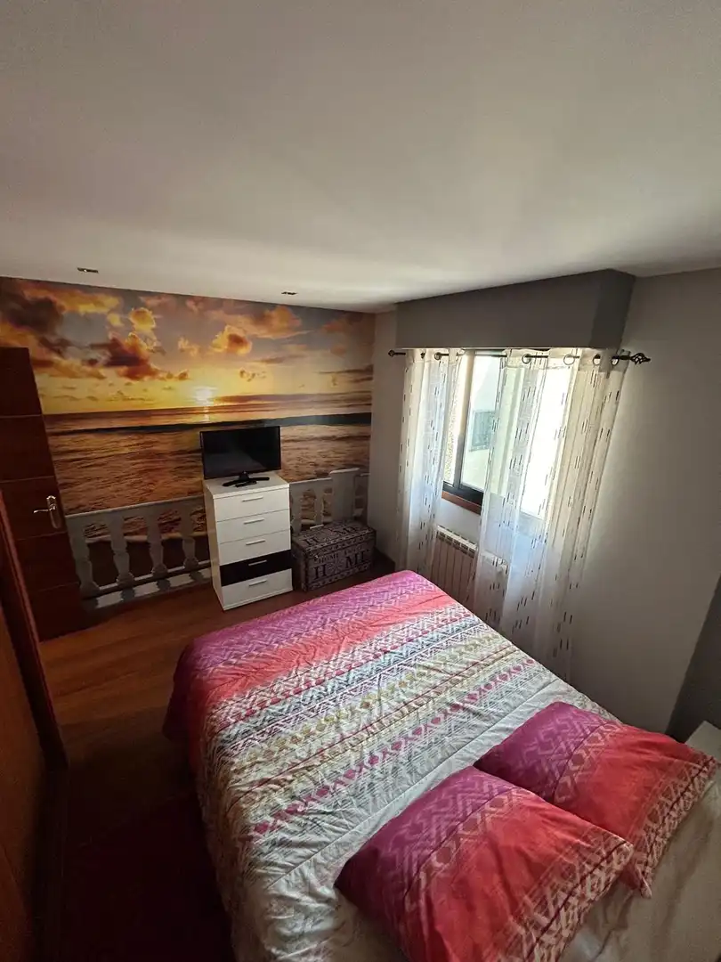 Habitación de Dúplex en venta en Ourense Capital  con Calefacción, Terraza y Trastero