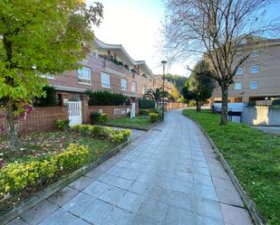Exterior view of Single-family semi-detached for sale in Berriz  with Heating, Private garden and Parquet flooring