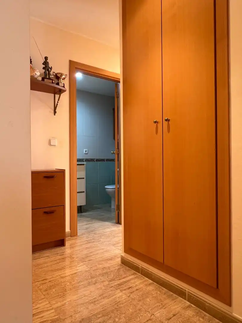 Baño de Apartamento en venta en Sant Pere Pescador con Aire acondicionado, Calefacción y Balcón