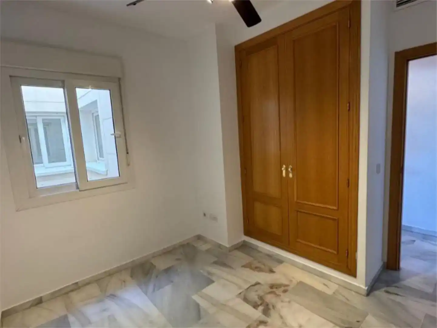 Dormitori de Apartament en venda en Calpe / Calp amb Aire condicionat, Piscina i Balcó