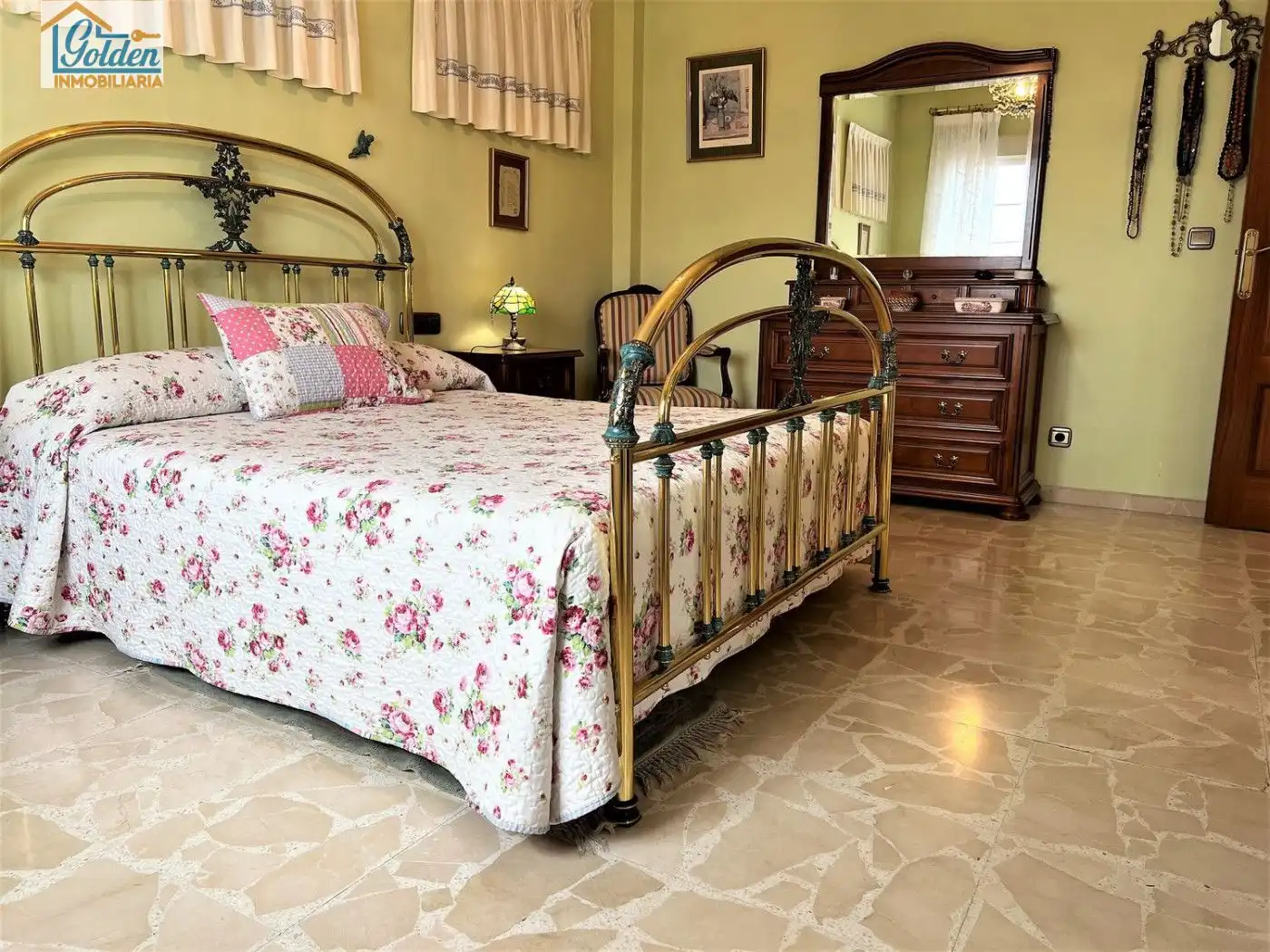 Dormitori de Casa o xalet en venda en Don Benito amb Aire condicionat, Jardí privat i Terrassa