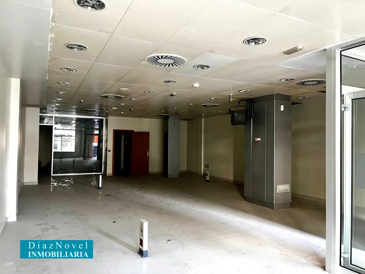 Local en venda en Vélez-Málaga amb Aire condicionat