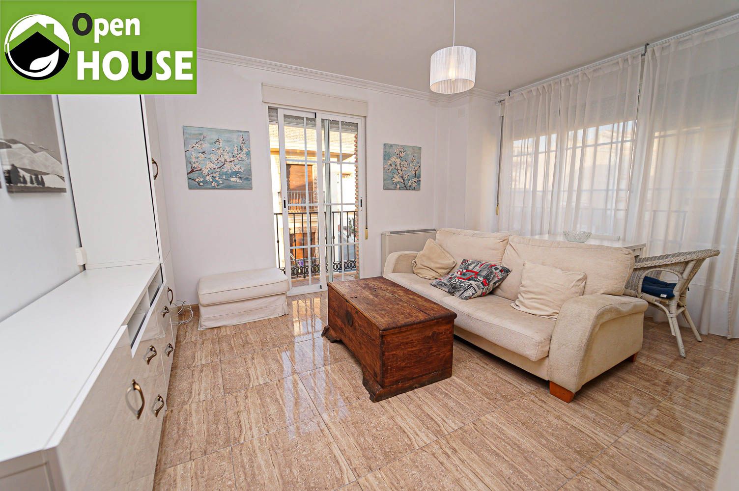 Living room of Flat to rent in La Zubia  with Heating, Furnished and Washing machine