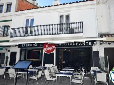 Local comercial en venda a Carrer Joan Badosa 24 Bajos 24