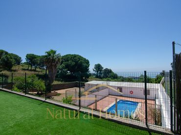 Casa con piscina in vendita a Canet de Mar