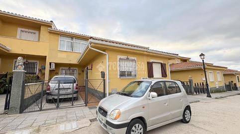 Foto 3 de Casa adosada en venta en Velada, Toledo