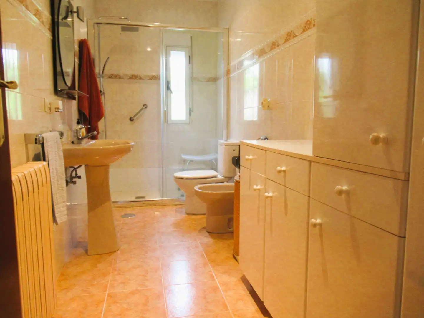 Baño de Casa o chalet en venta en Camarma de Esteruelas con Calefacción, Jardín privado y Terraza