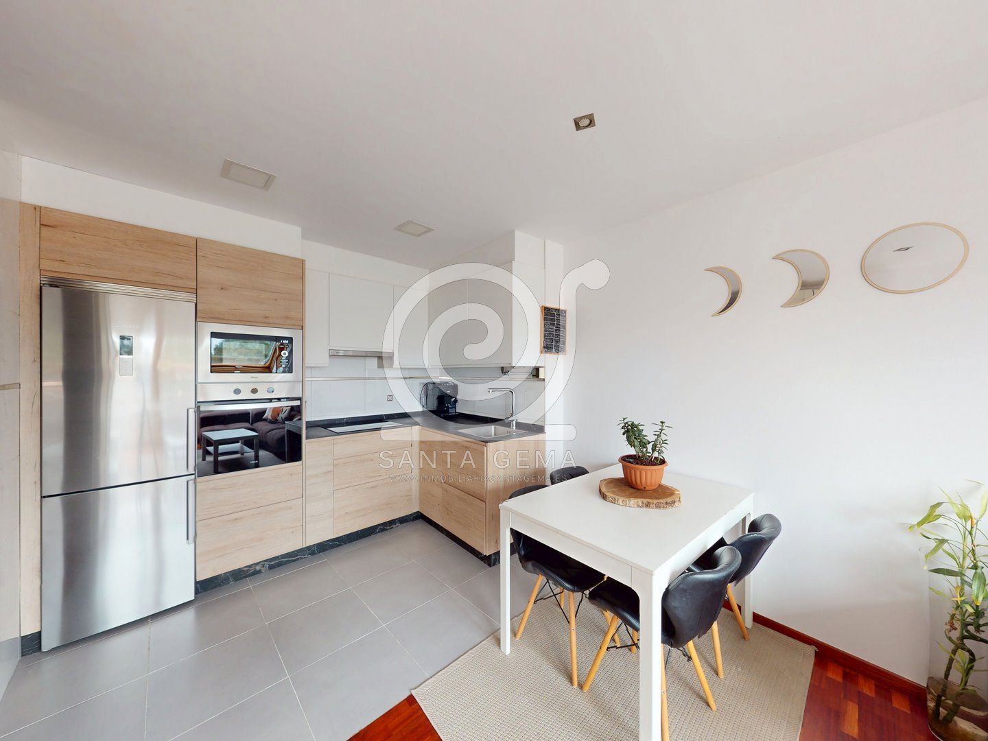 Kitchen of Flat for sale in A Coruña Capital   with Heating and Storage room