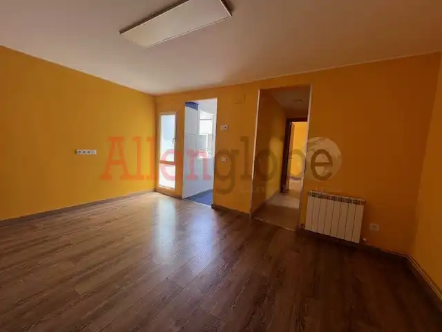 Apartamento en venta en Oviedo  con Calefacción