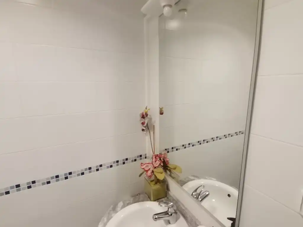 Bathroom of Commercial properties for sale in Vilafranca del Penedès