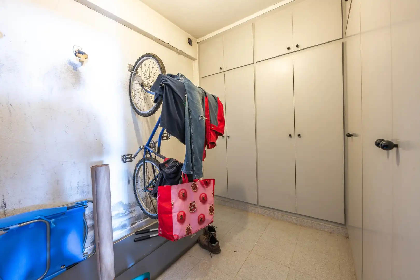 Parking de Casa o chalet en venta en Banyoles con Terraza, Piscina y Balcón