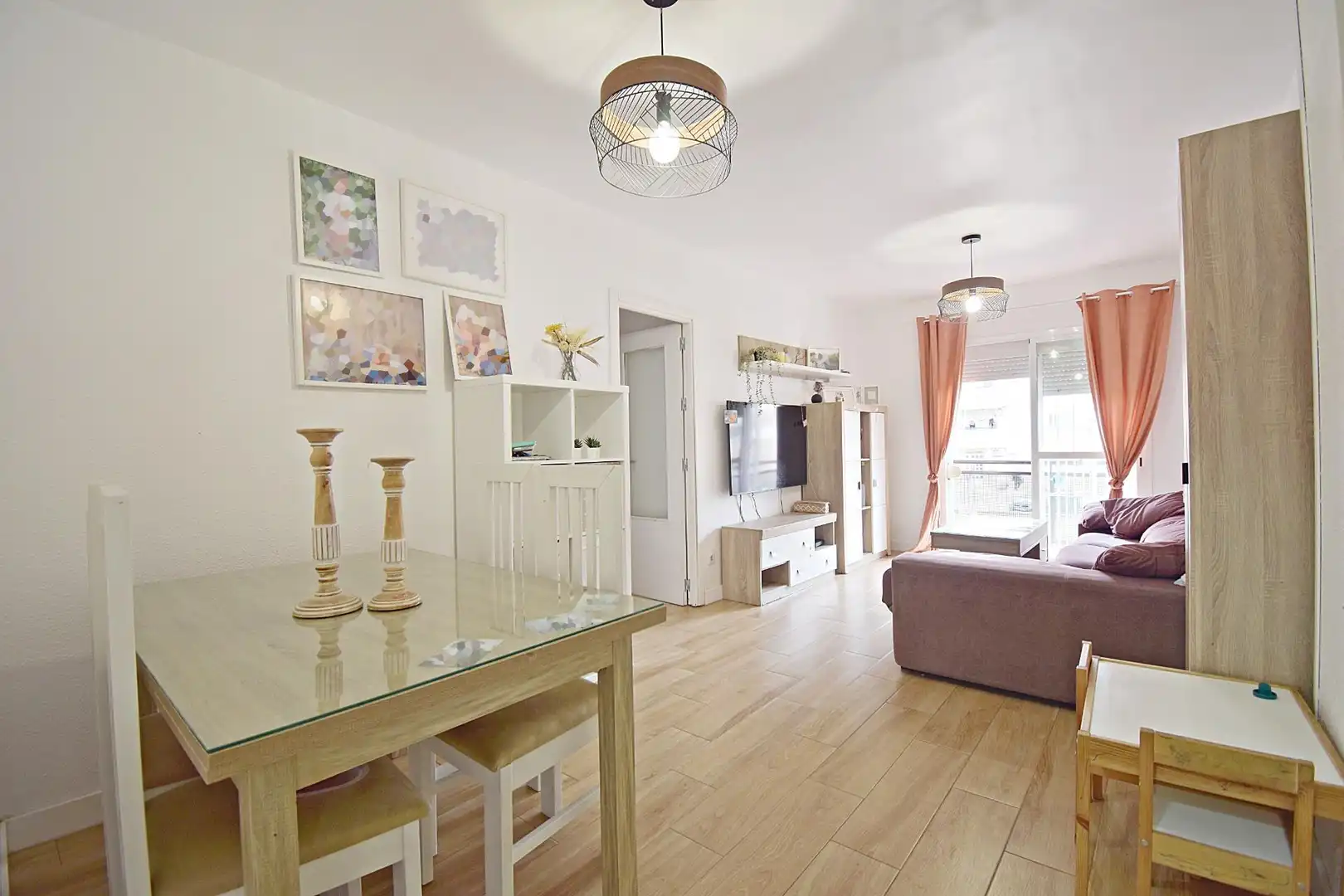 Wohnzimmer von Wohnung zum Verkauf in Jerez de la Frontera mit Klimaanlage, Heizung und Terrasse