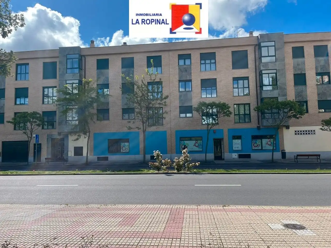 Local comercial en venta en Rollo - Puente Ladrillo