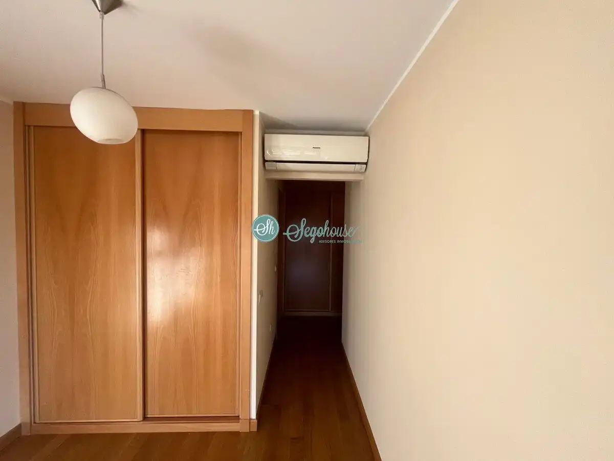 Flat for sale in Segovia  with Heating and Storage room