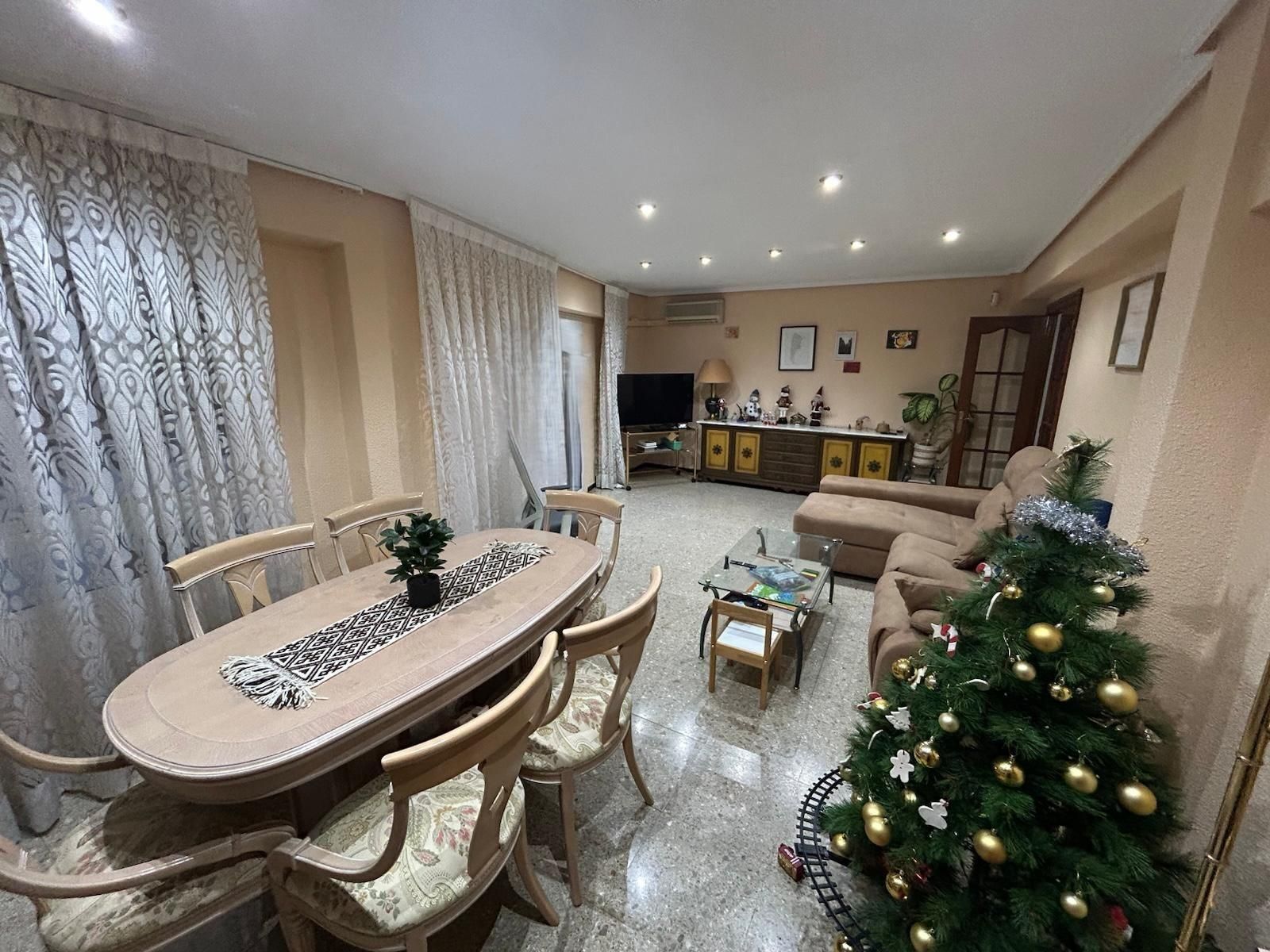 Sala d'estar de Pis en venda en  Valencia Capital amb Aire condicionat i Balcó