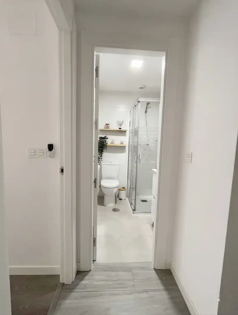 Bany de Pis en venda en Motril amb Terrassa, Traster i Moblat