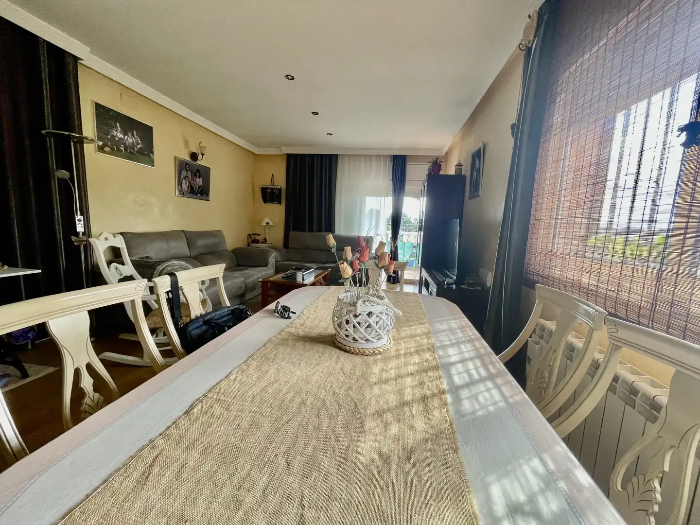 Living room of Houses for sale in Sant Esteve Sesrovires  with Heating, Private garden and Terrace