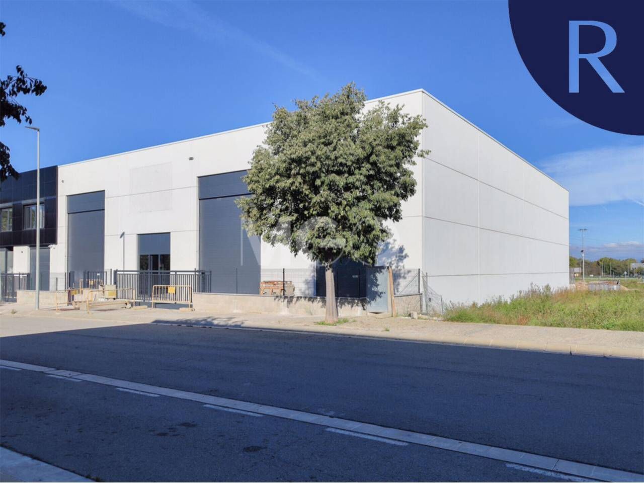 Exterior view of Industrial buildings to rent in Vic