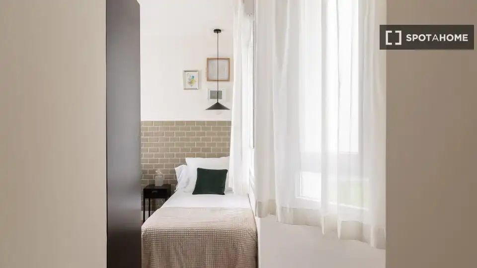 Zimmer in Alhóndiga