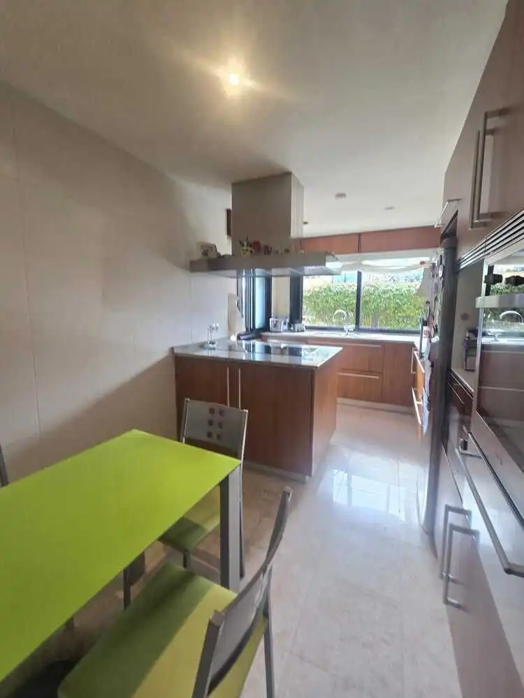Casa con piscina en venta en A Malata - Catabois - Ciudad Jardín, imagen 6