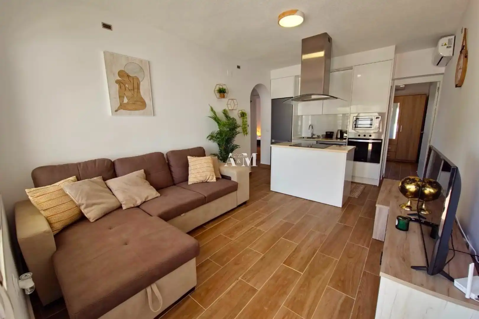 Sala de estar de Casa adosada de alquiler en Orihuela con Aire acondicionado, Terraza y Piscina