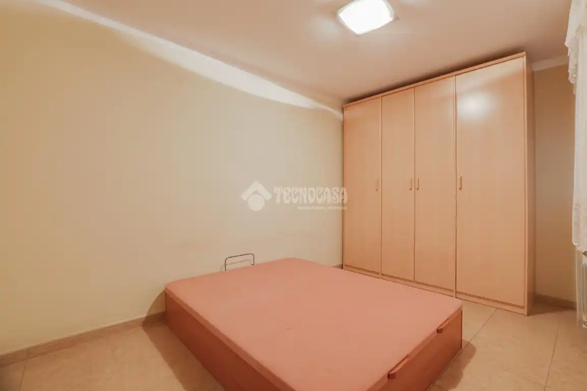 Habitación de Piso en venta en Mollet del Vallès con Amueblado y Balcón
