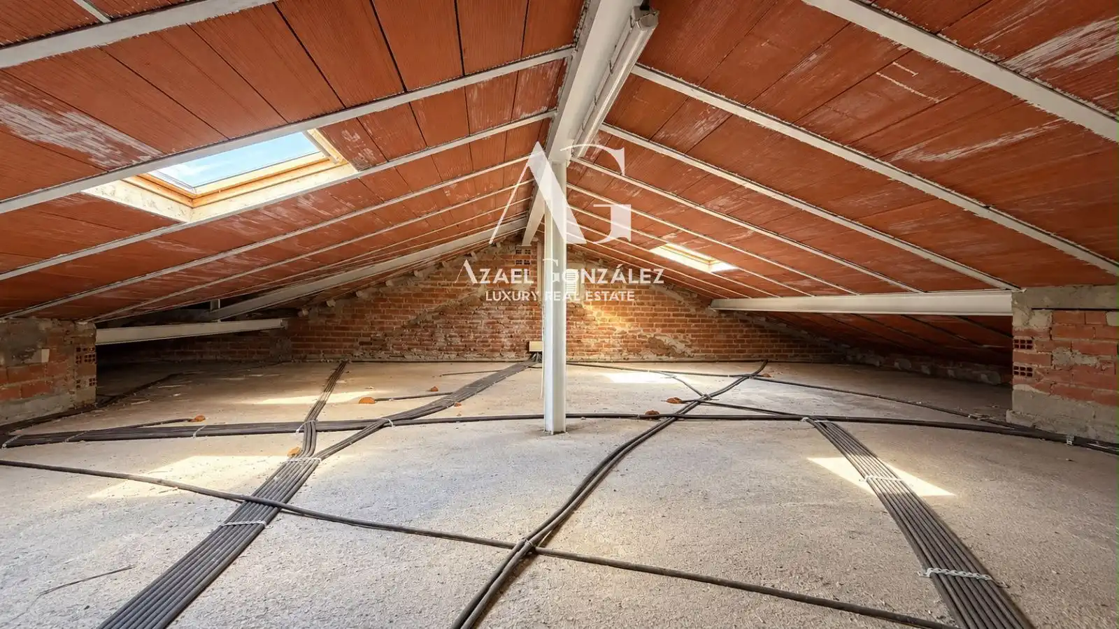 Casa o chalet en venta en Torrelavega  con Calefacción y Amueblado