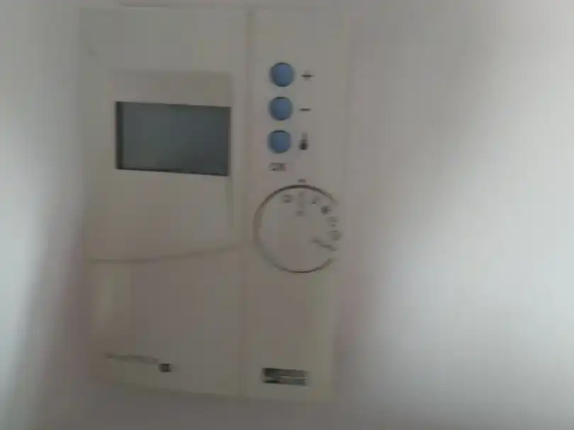 Dormitori de Pis en venda en Granada amb Aire condicionat, Jardí privat i Traster