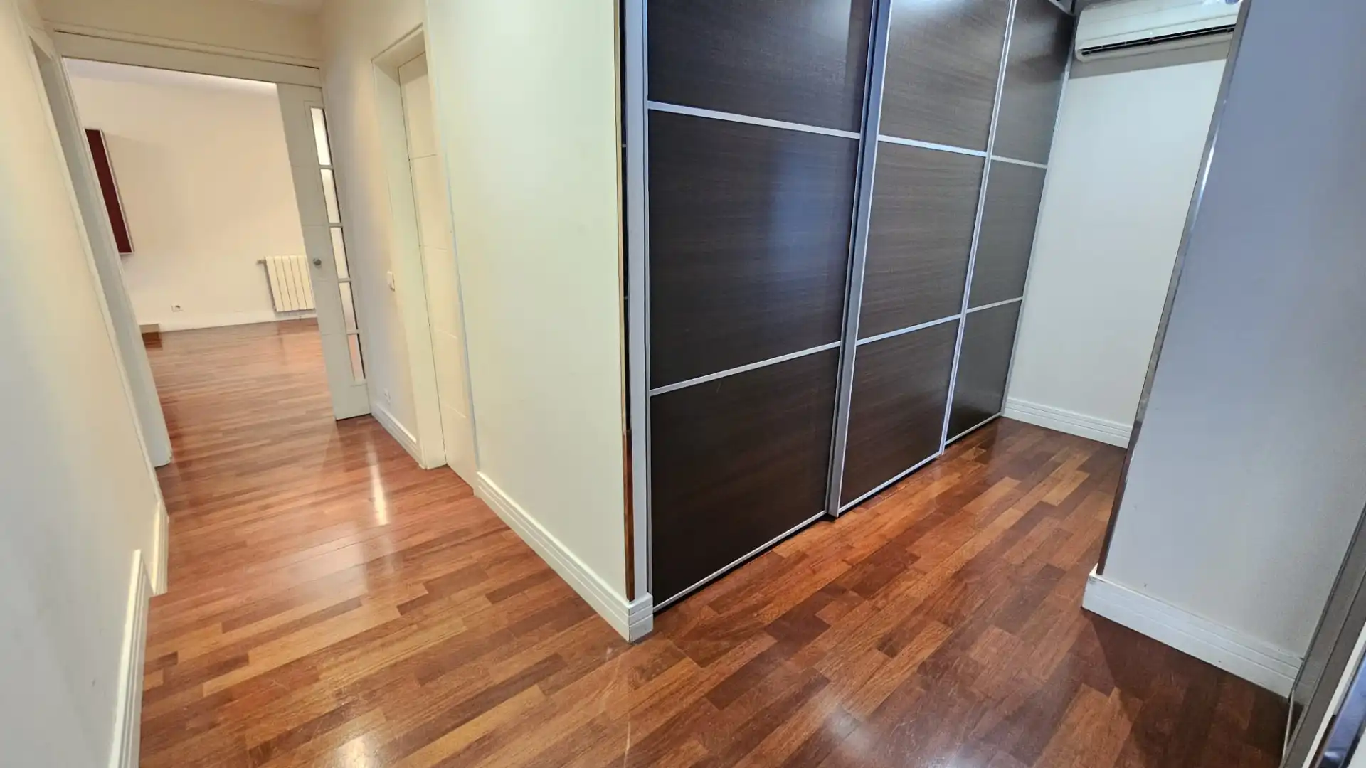 Piso en venta en Madrid con Aire acondicionado, Calefacción y Jardín privado