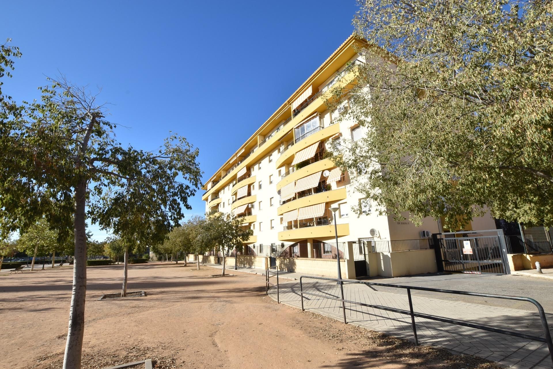 Exterior view of Apartment to rent in  Granada Capital  with Heating