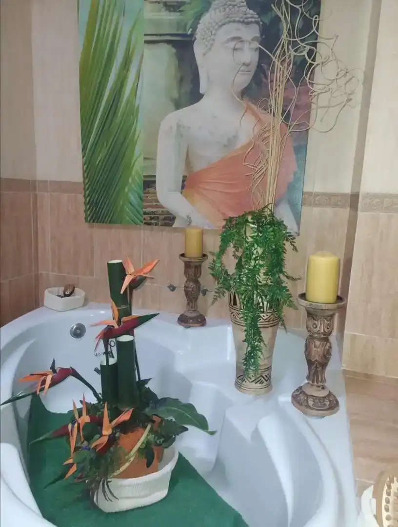 Bathroom of Houses for sale in Brenes, Sevilla