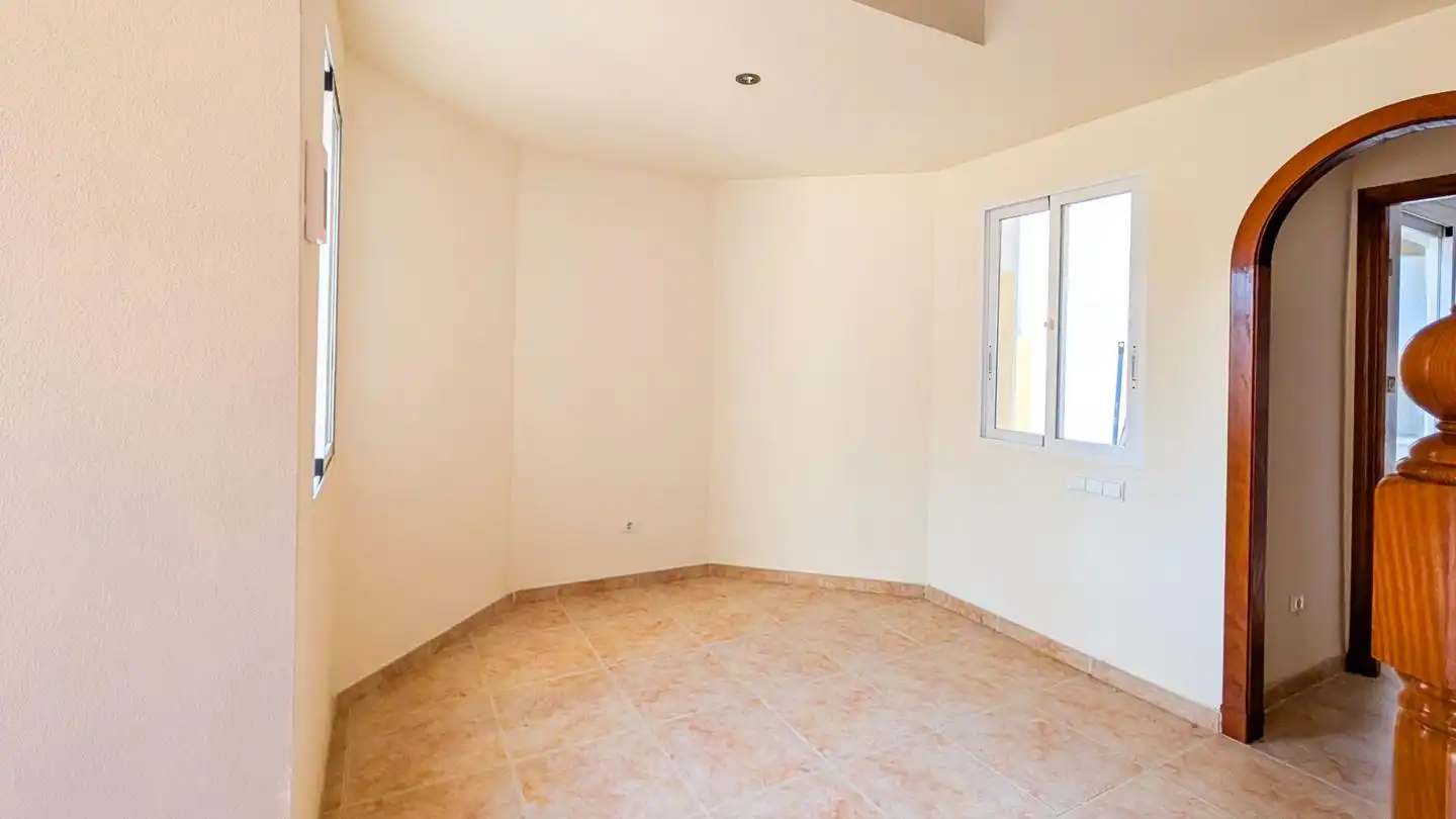 Casa o chalet en venta en Santa Pola con Jardín privado, Terraza y Piscina