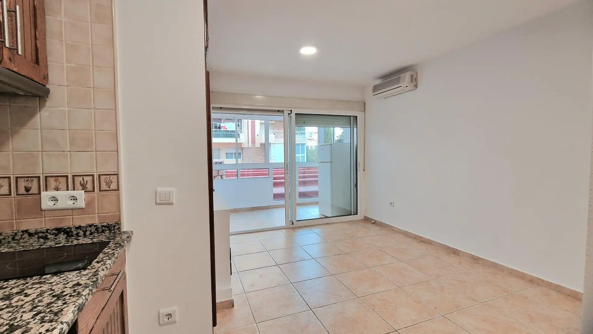 Vivienda con piscina en venta en Avenida Avenida Gamonal, imagen 9